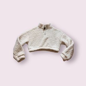 Quarter zip white puffy/fluffy jacket